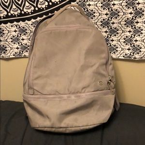 Lulu Lemon back pack 🍋